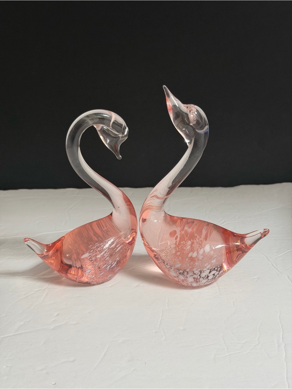 Pair Pink Hand-Blown Art Glass Swans Figurine 6” Decorative Home Accent